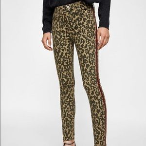 NWT Zara Animal Print Skinny